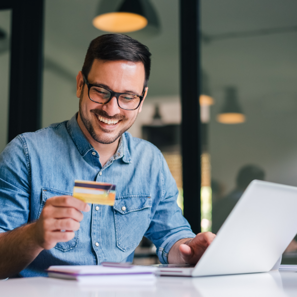 Quelles différences entre avance et acompte sur salaire ?